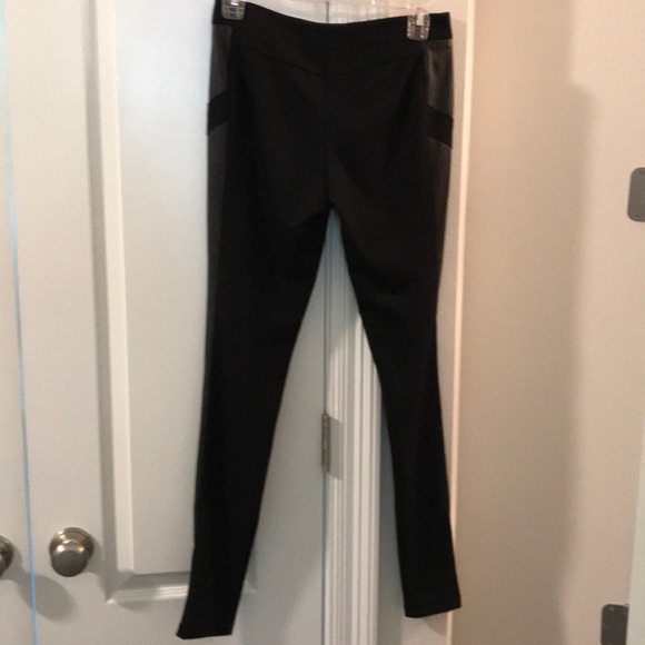 Pants - Picture 6 of 7